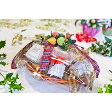 Small Christmas Gift Hamper